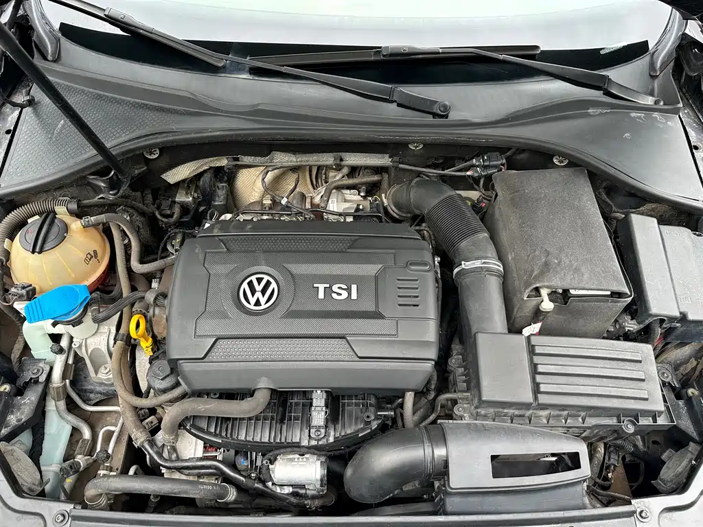 Volkswagen Passat 2018 — фото 19