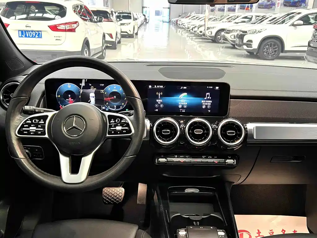 Mercedes-Benz GLB 2020 — фото 9