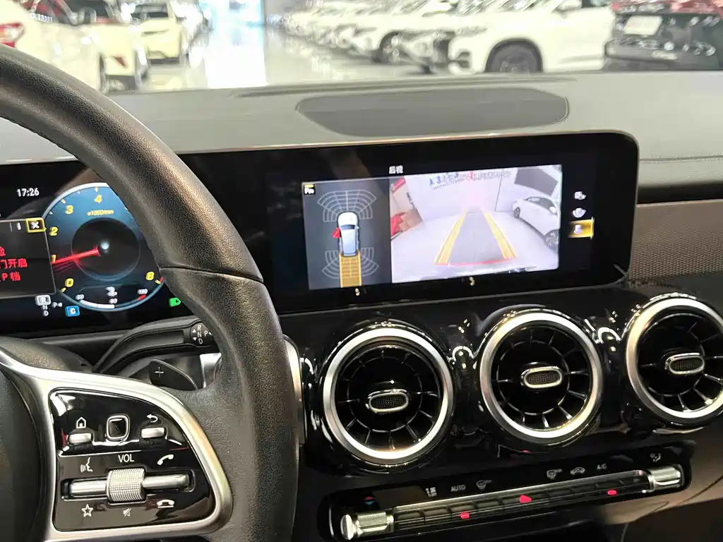 Mercedes-Benz GLB 2020 — фото 12