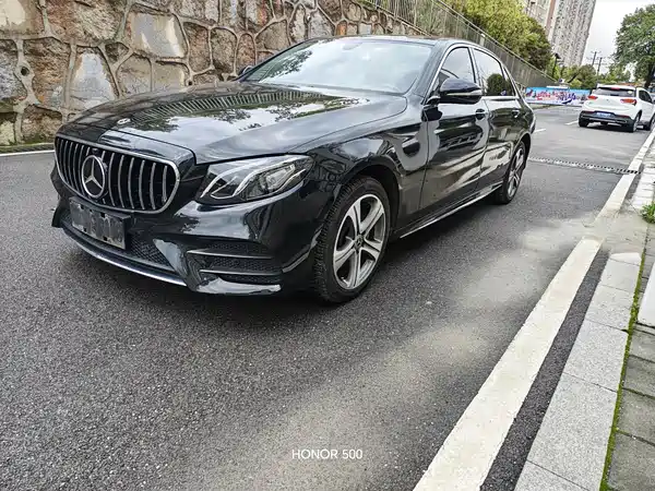Mercedes-Benz E-Class 2018