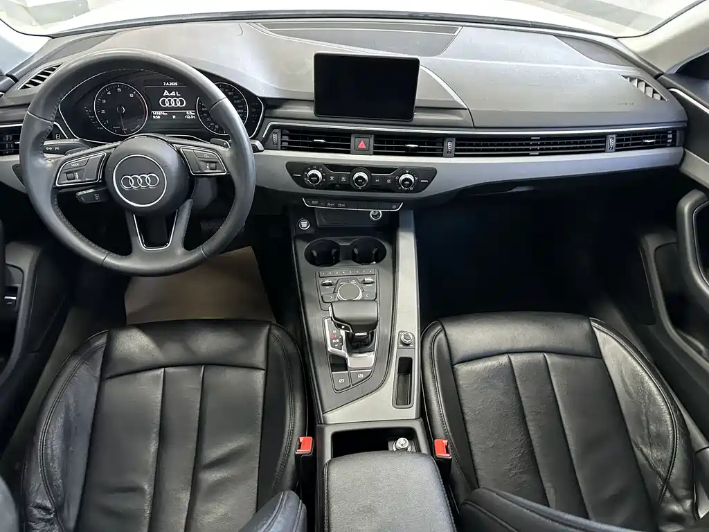 Audi A4L 2017 — фото 6