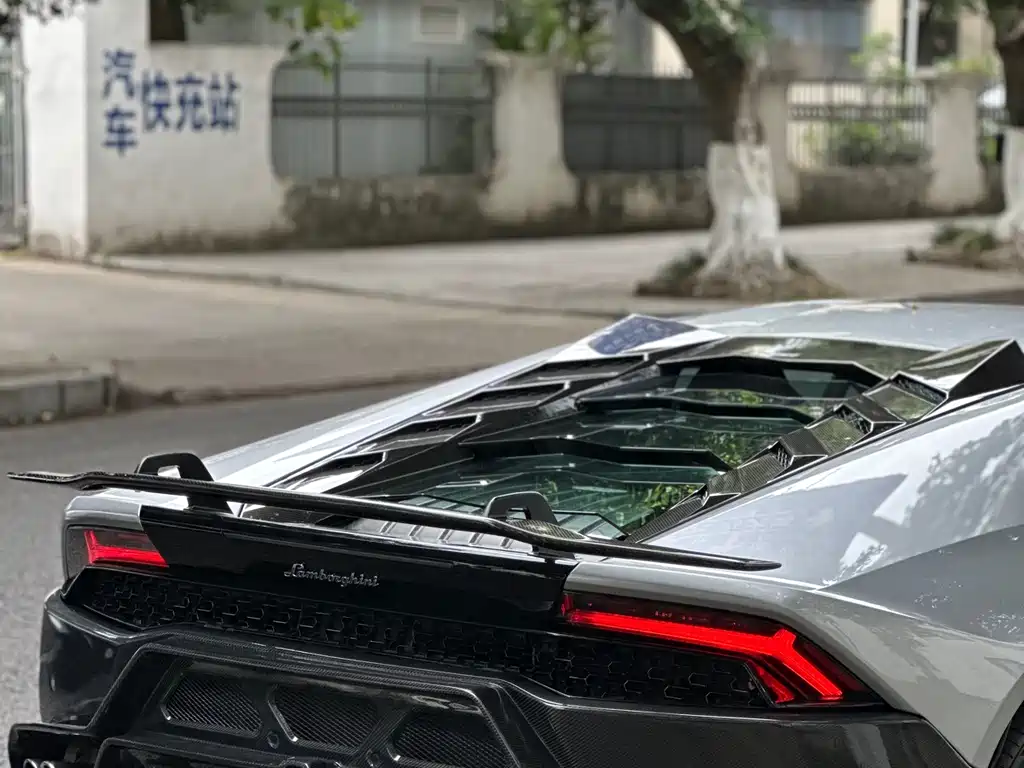 Lamborghini Huracán 2017 — фото 15