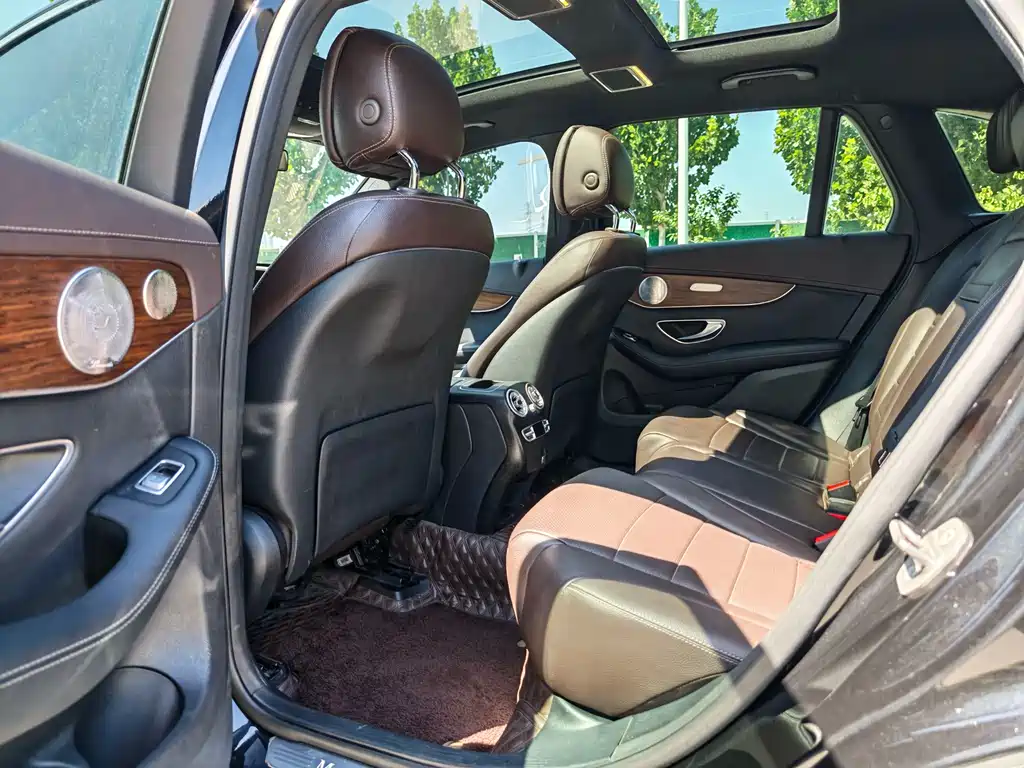 Mercedes-Benz GLC 2021