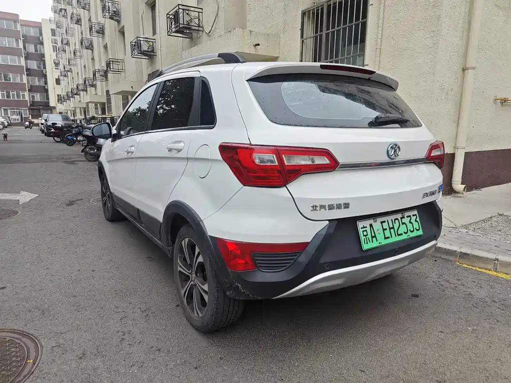 BAIC New Energy EX 2018 — фото 8