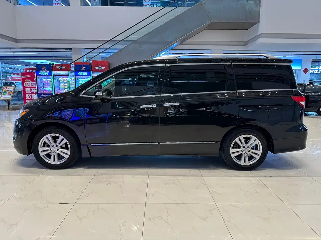 Nissan Quest 2017