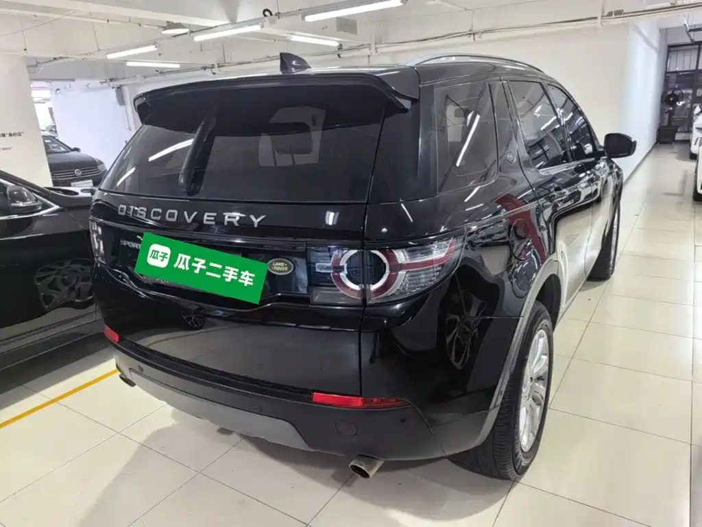 Land Rover Discovery Sport 2018 — фото 7