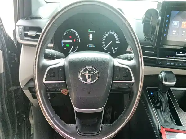 Toyota Sienna 2021