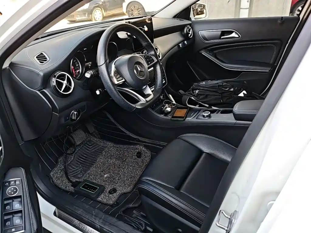 Mercedes-Benz GLA 2019 — фото 15