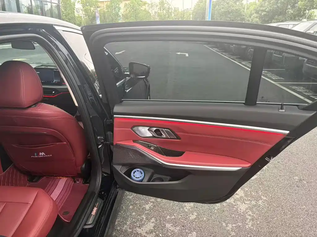 BMW i3 2023 — фото 10
