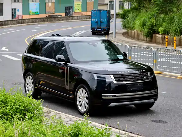 Land Rover Range Rover 2023