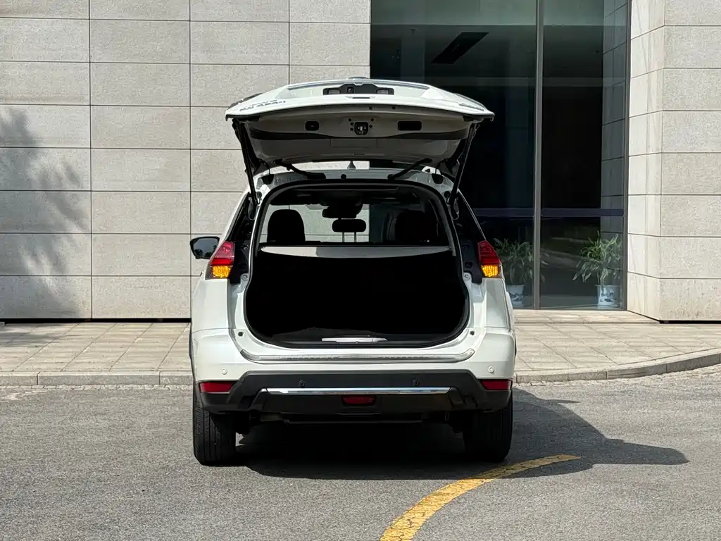Nissan X-Trail 2019 — фото 17