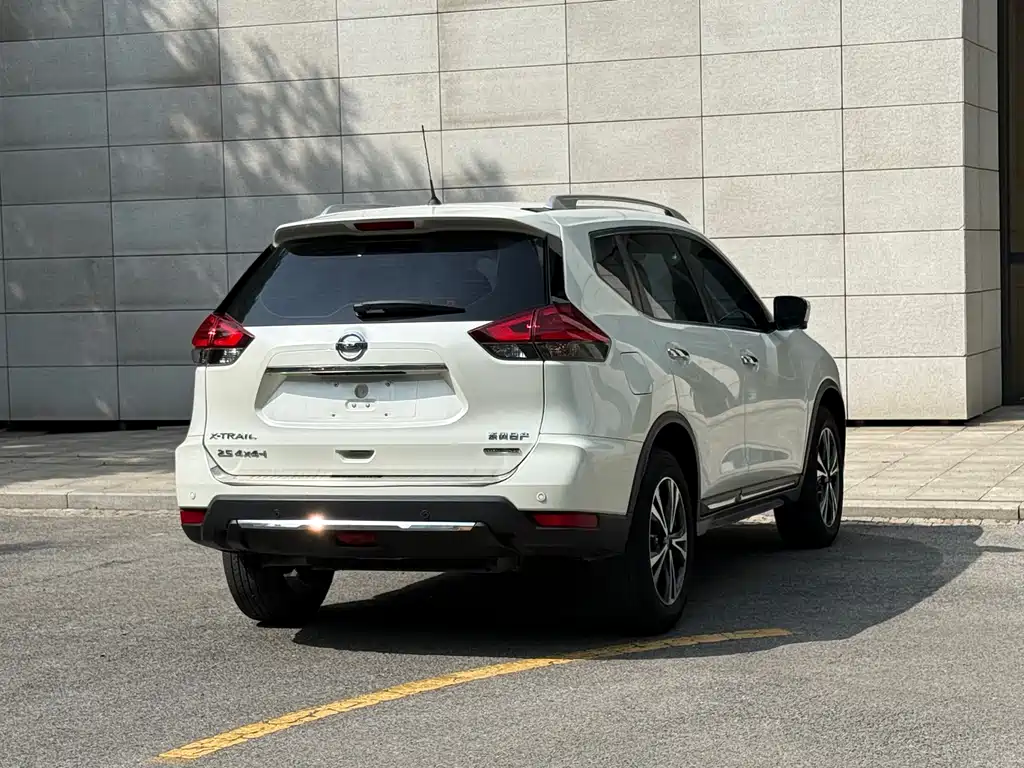 Nissan X-Trail 2019 — фото 18