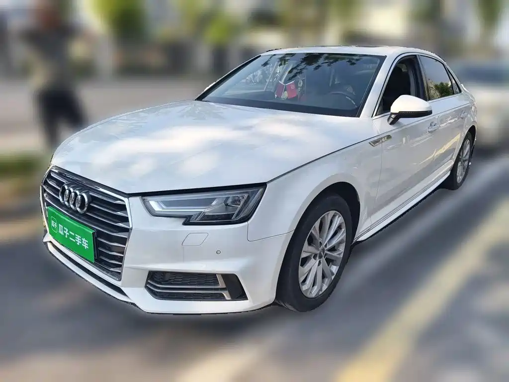 Audi A4L 2019 — фото 2