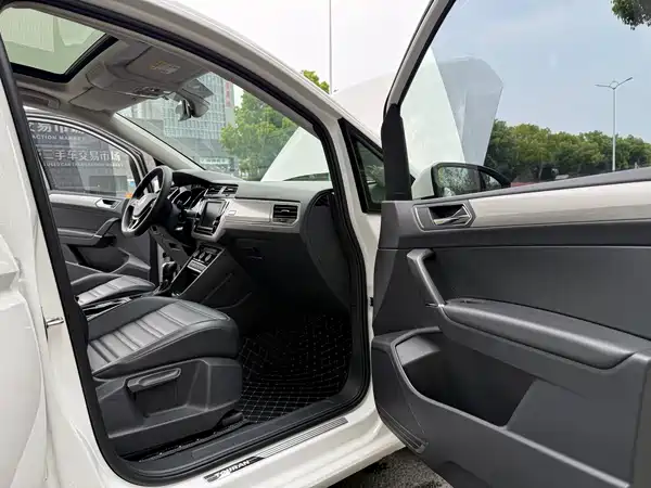 Volkswagen Touran 2018