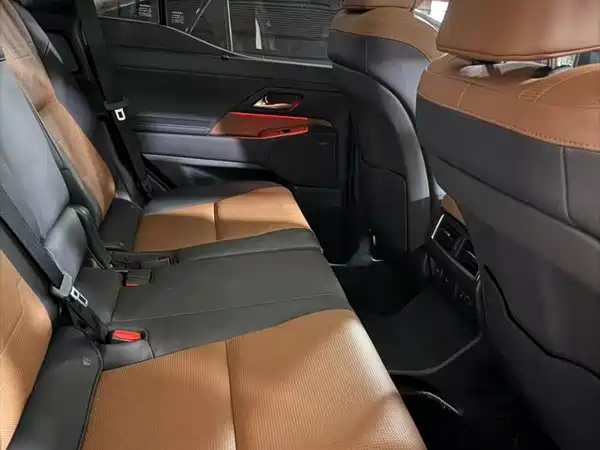 Lexus GX 2025