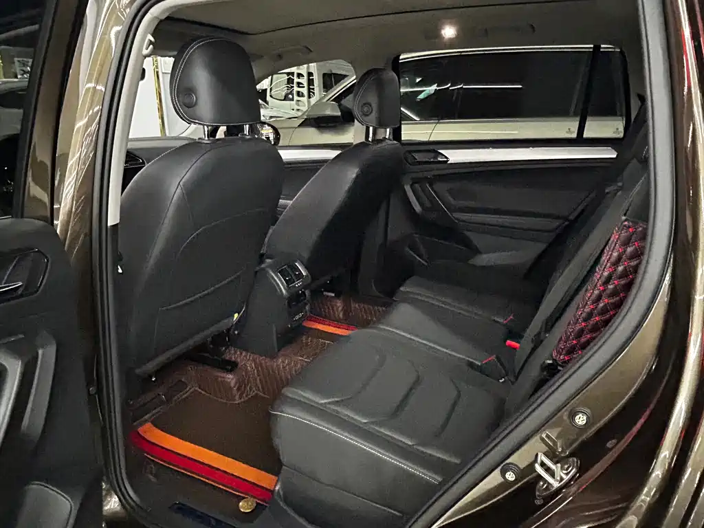 Volkswagen Tiguan L 2019