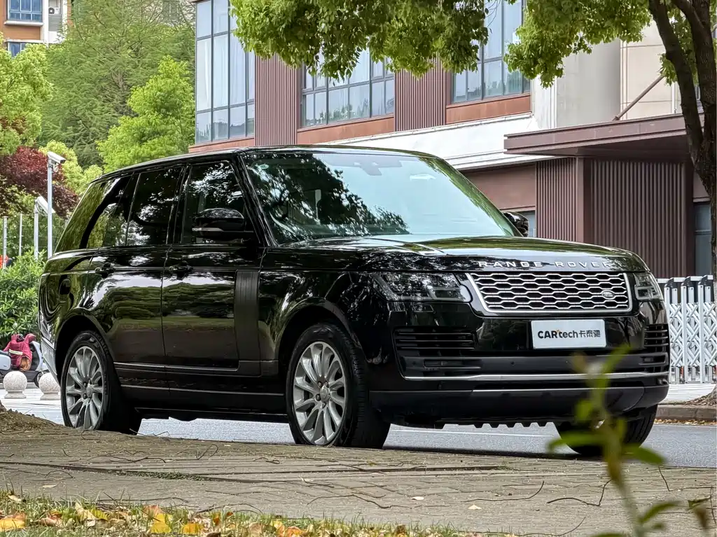 Land Rover Range Rover 2021 — фото 3