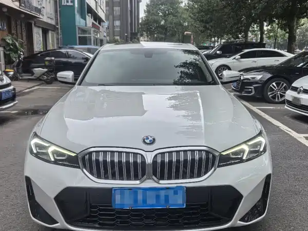 BMW 3 Series 2023