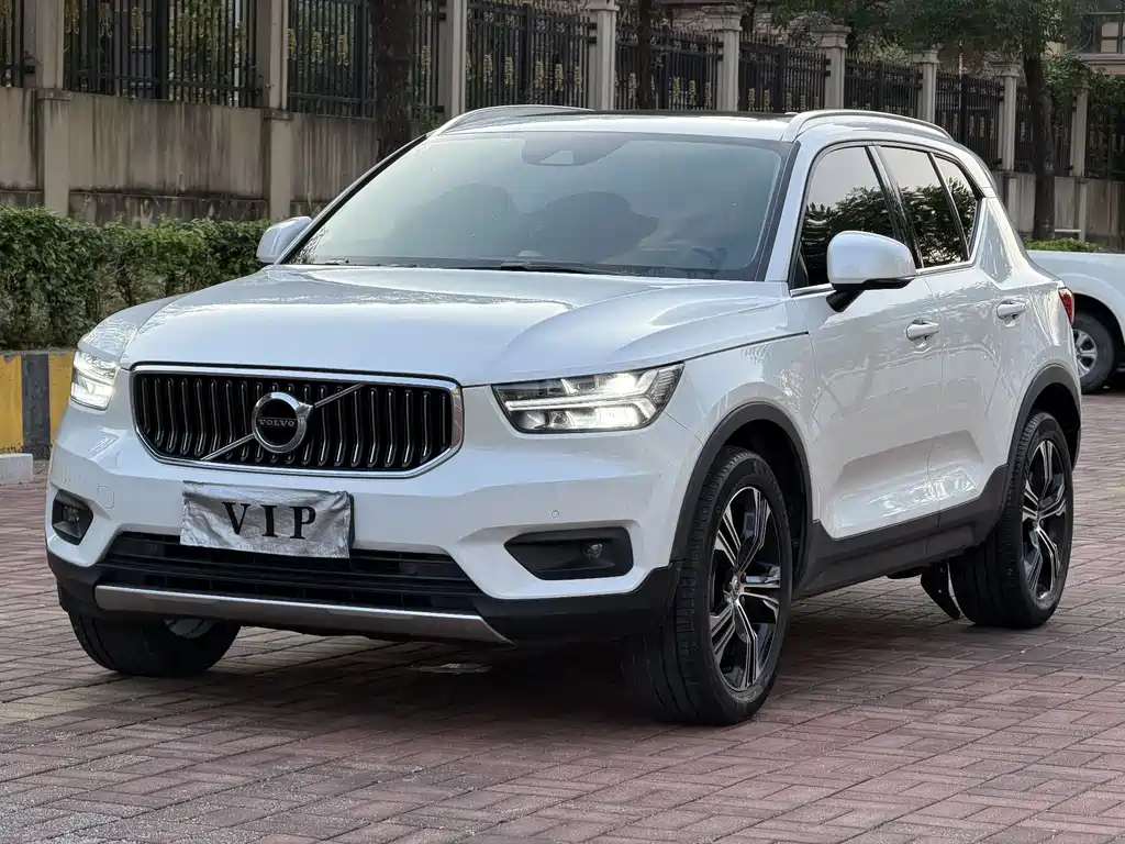Volvo XC40 2020