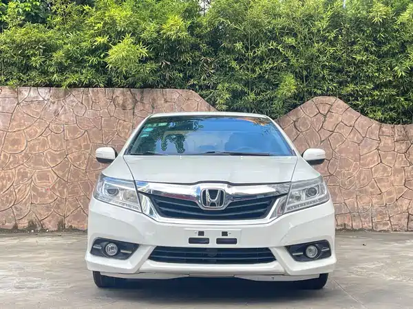 Honda Crider 2015
