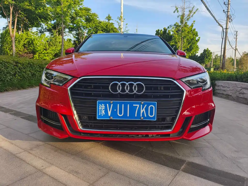 Audi A3 2018 — фото 7