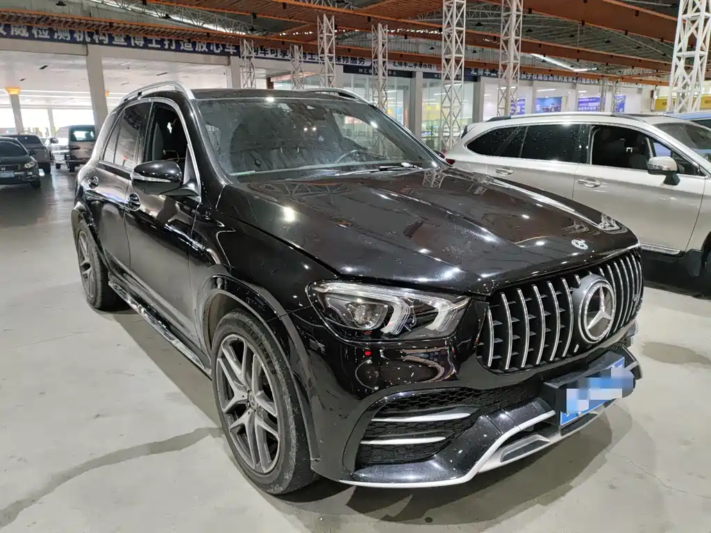 Mercedes-Benz GLE AMG 2023 — фото 2