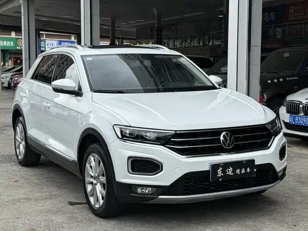 Volkswagen T-Roc 2023