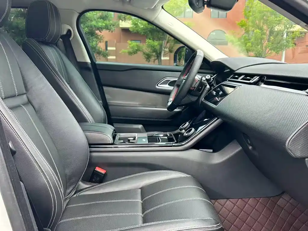Land Rover Velar 2018 — фото 14