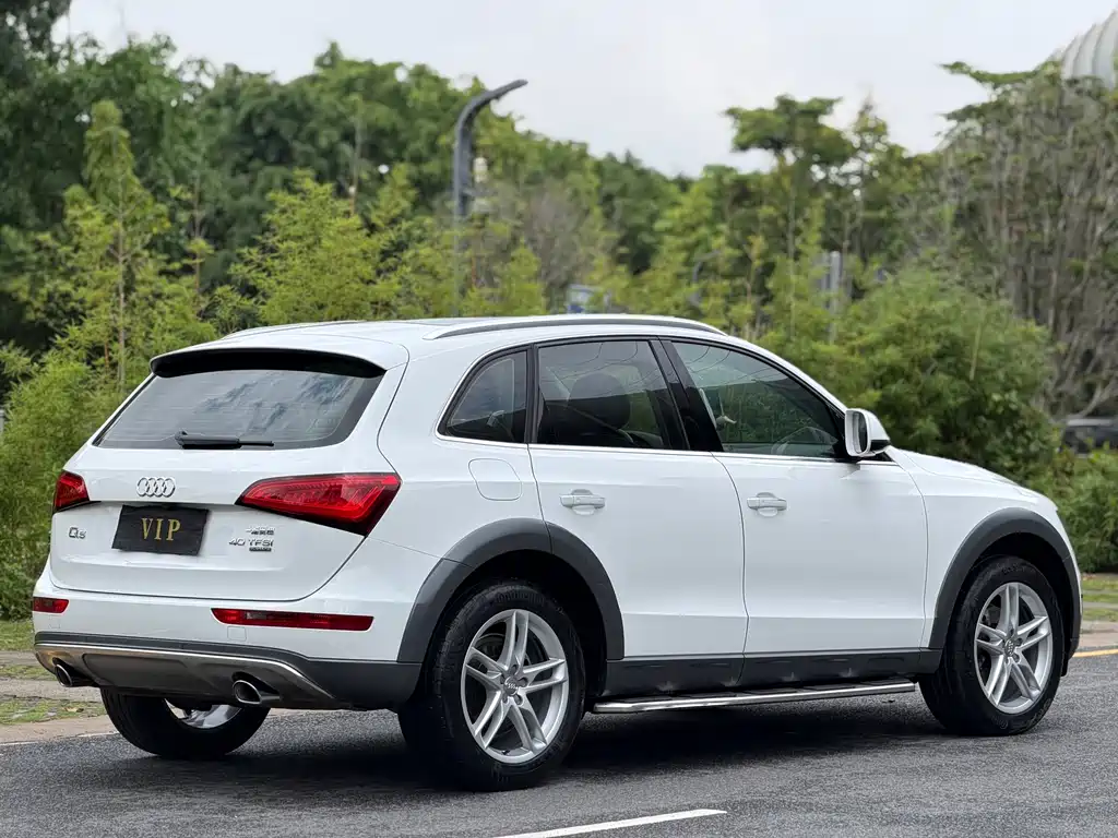 Audi Q5 2018 — фото 15