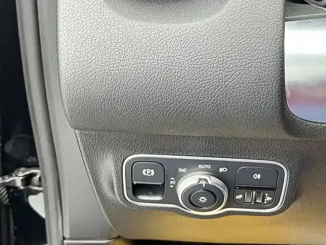 Mercedes-Benz GLB 2020 — фото 26