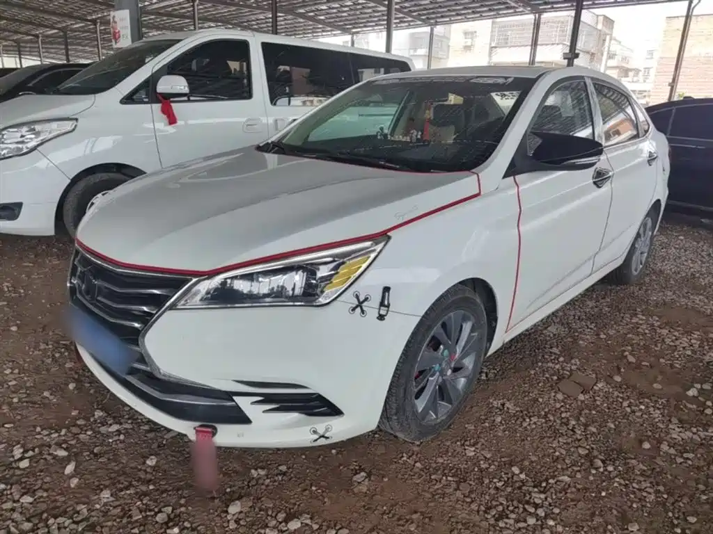 Changan Eado DT 2018 — фото 1