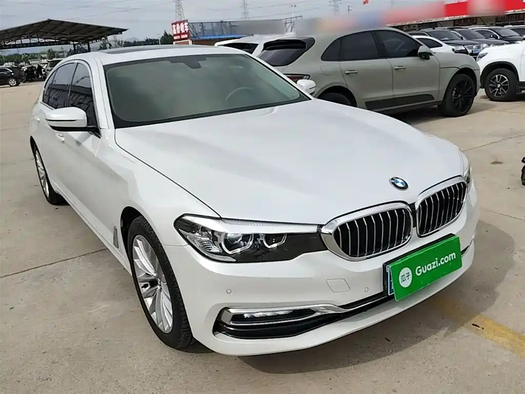 BMW 5 Series 2018 — фото 4