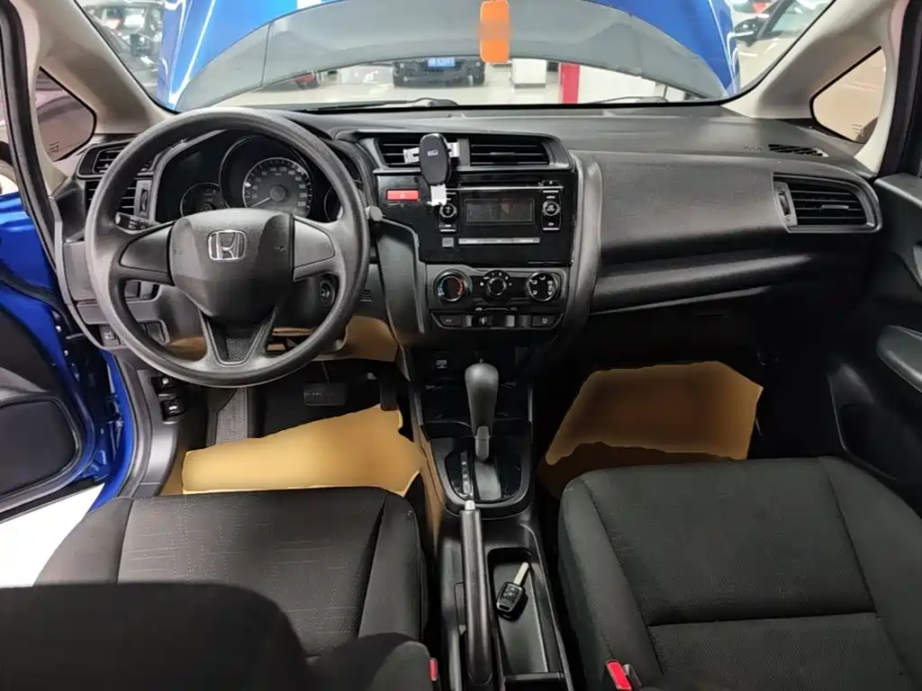 Honda Fit 2017 — фото 6