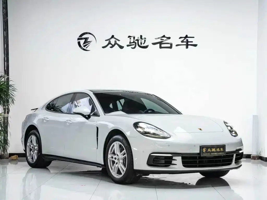 Porsche Panamera 2019 — фото 3