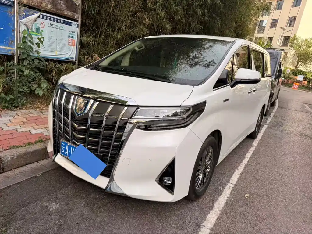 Toyota Alphard 2020 — фото 1