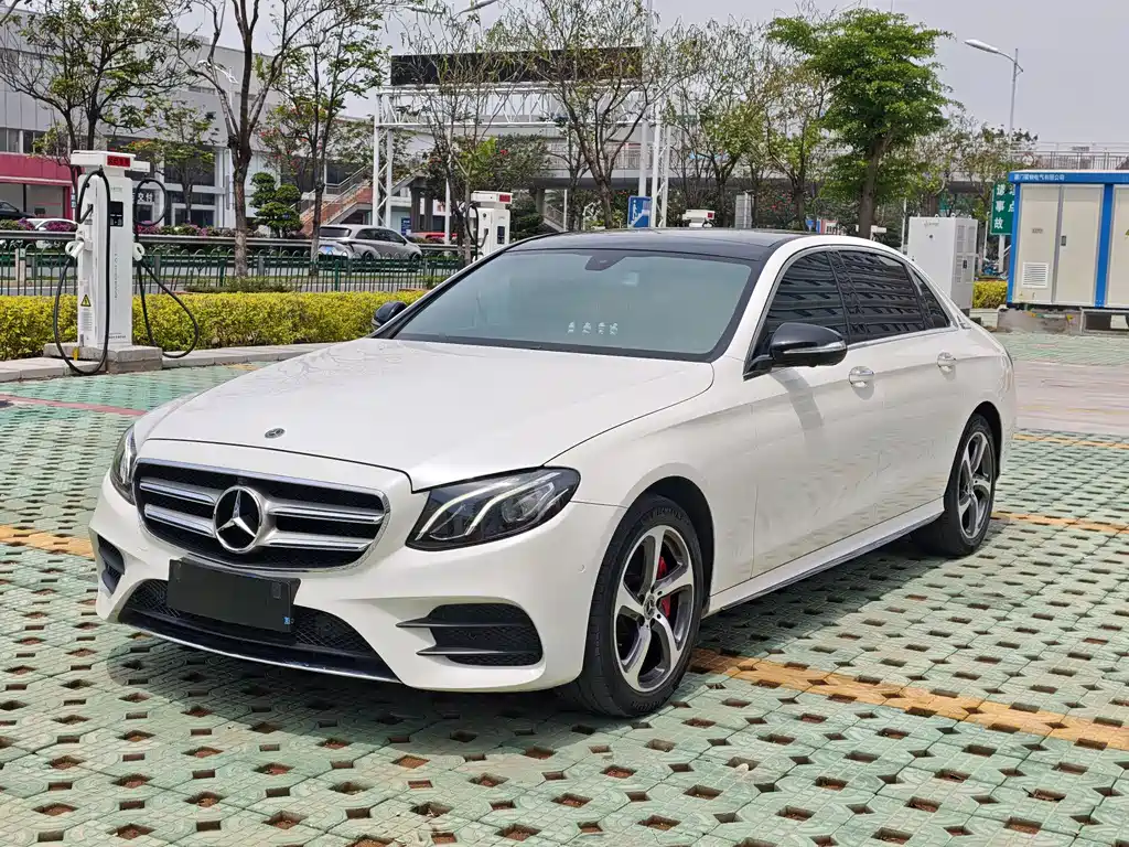 Mercedes-Benz E-Class 2019 — фото 1