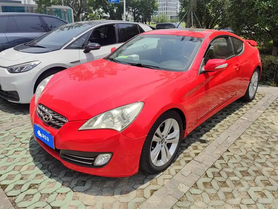 Hyundai Genesis Coupe 2012
