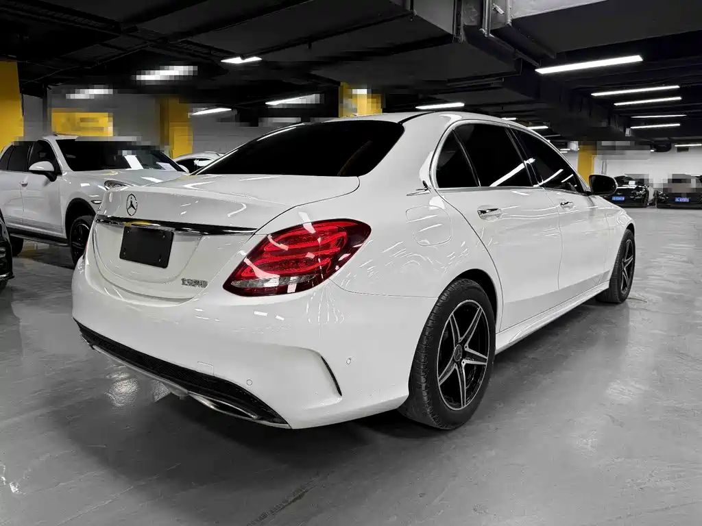 Mercedes-Benz C-Class 2017 — фото 11
