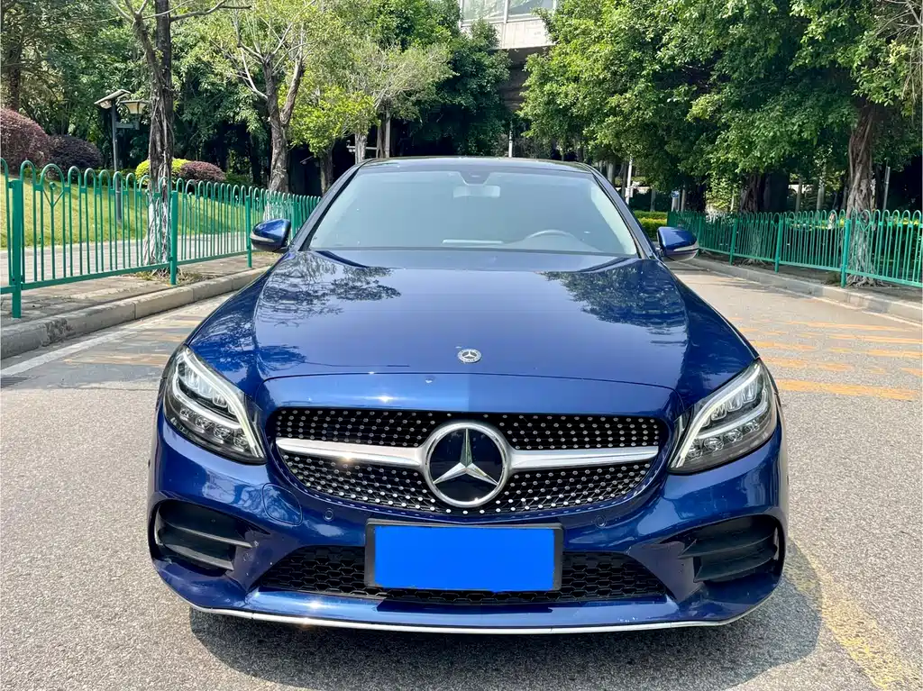 Mercedes-Benz C-Class 2019