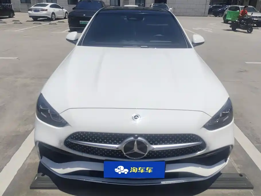 Mercedes-Benz C-Class 2023 — фото 2