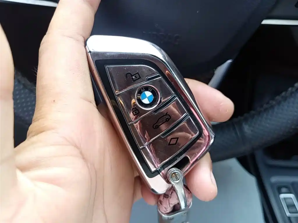 BMW X1 2020 — фото 9