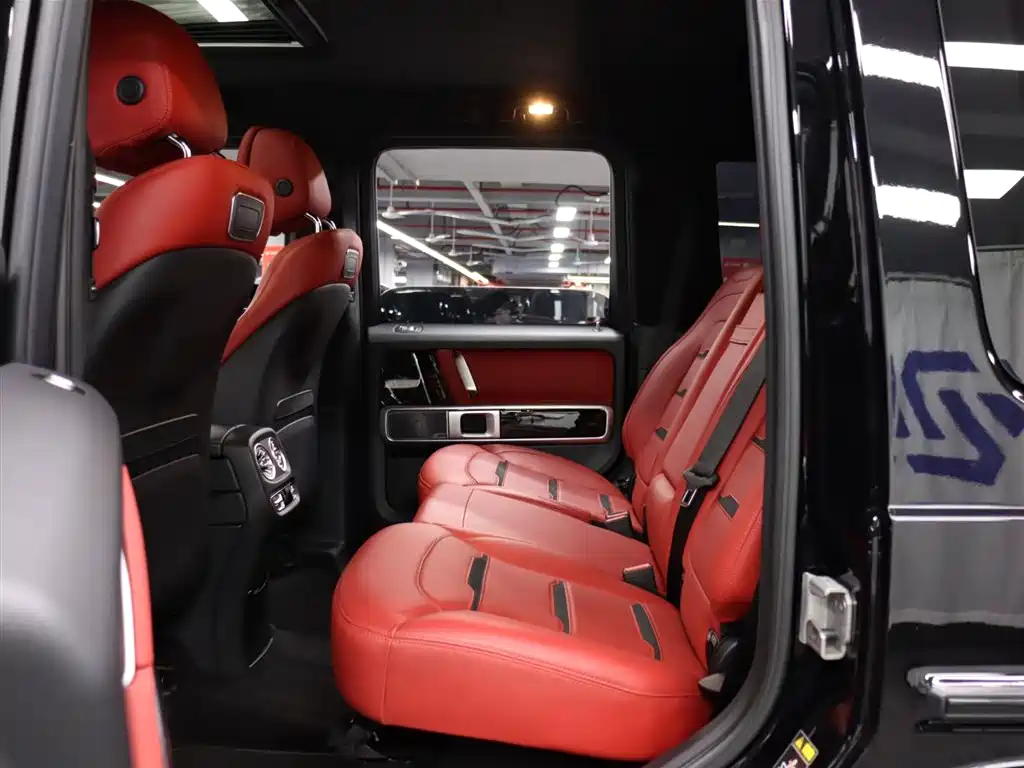 Mercedes-Benz G-Class AMG 2023 — фото 21