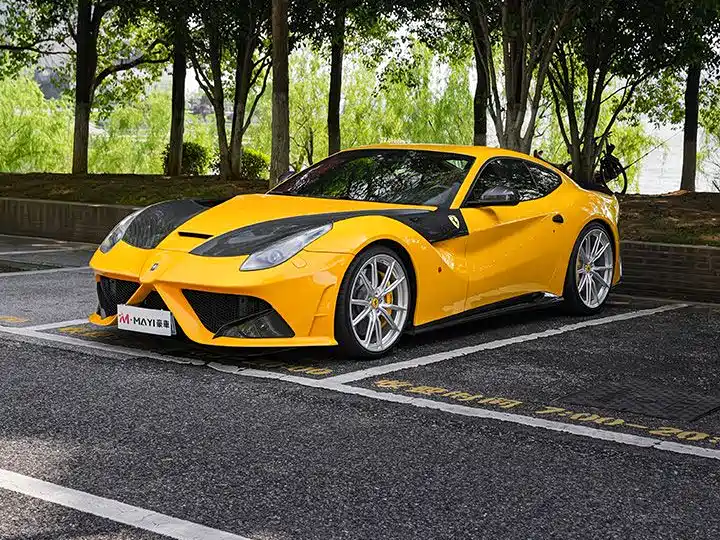 Ferrari F12berlinetta 2013 — фото 6