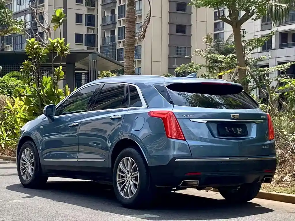 Cadillac XT5 2018 — фото 7