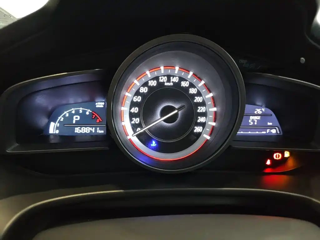 Mazda 3 Axela 2015 — фото 18