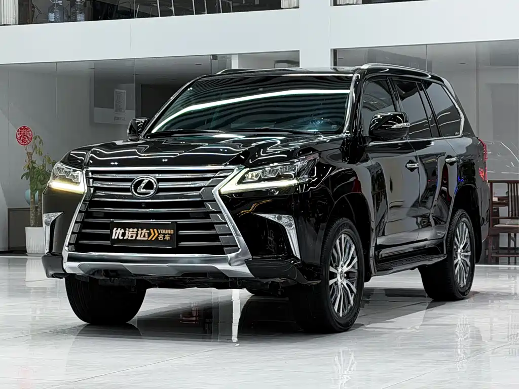 Lexus LX 2019