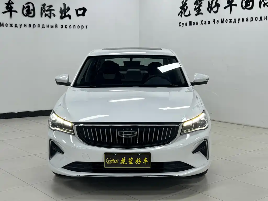 Geely Emgrand 2022 — фото 2