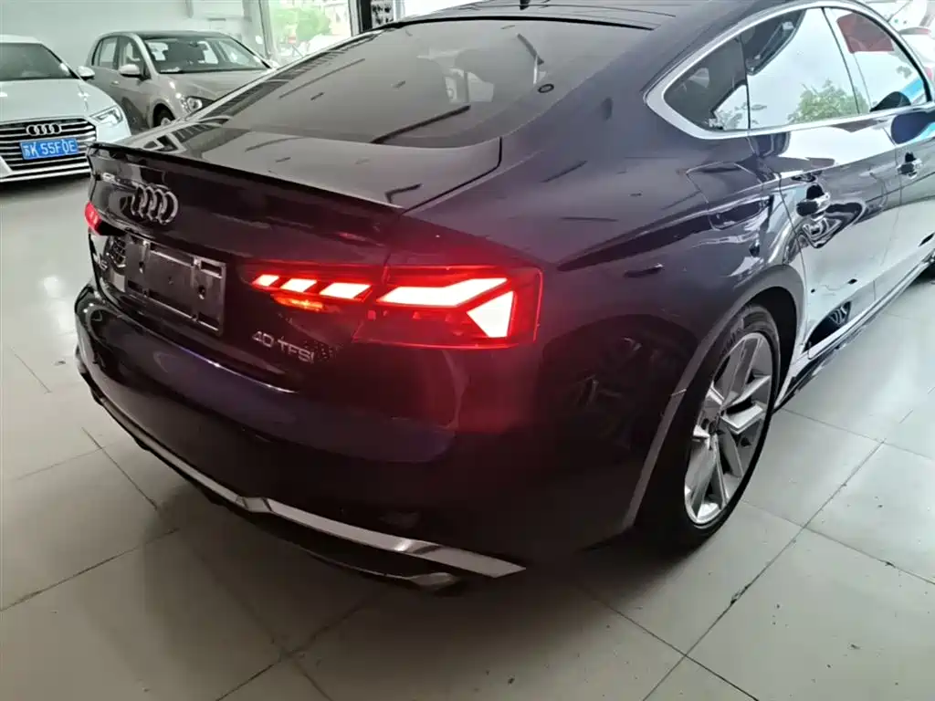 Audi A5 2021 — фото 8