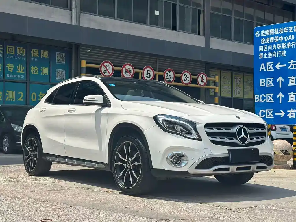 Mercedes-Benz GLA 2018