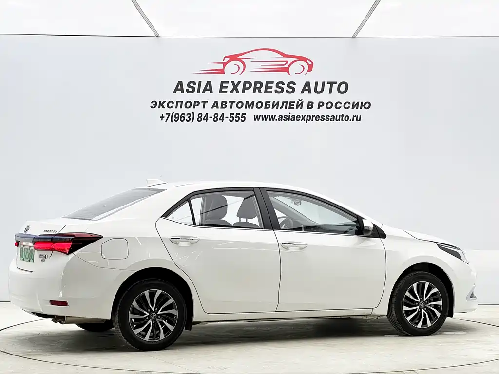 Toyota Corolla 2021 — фото 4